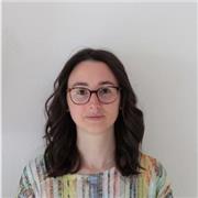 Insegnante di italiano, storia, geografia e filosofia disponibile per ragazze/i di scuola elementari, medie e superiori